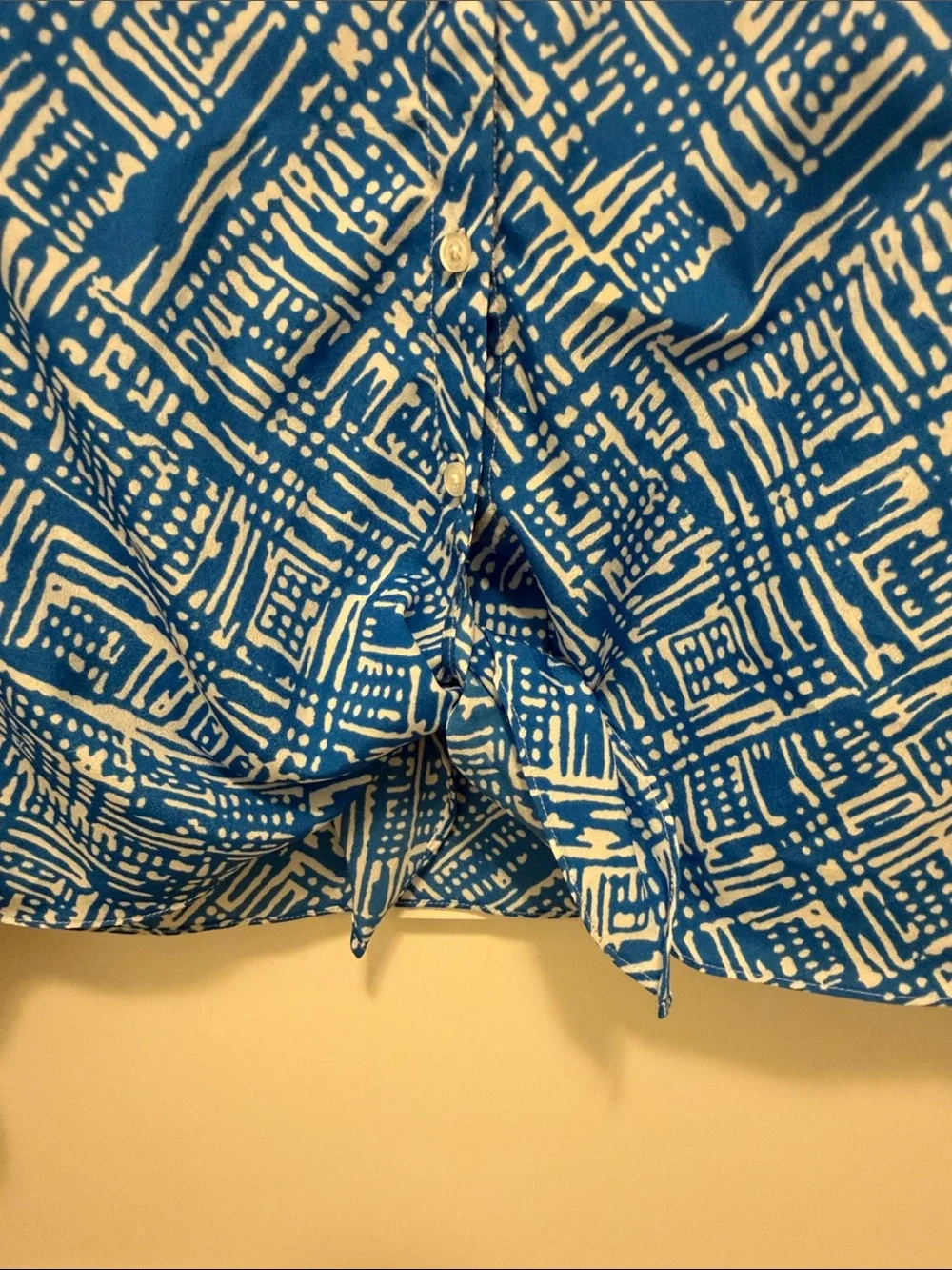 Ann Taylor Blue and White Geometric Button-Down Shirt